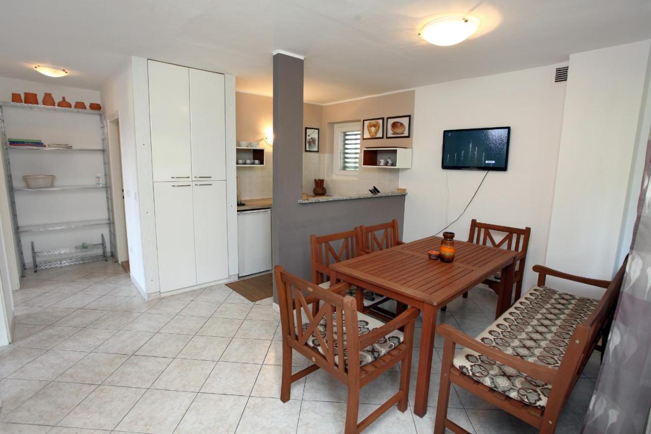 Tatjana'S Guesthouse Порторож Екстер'єр фото