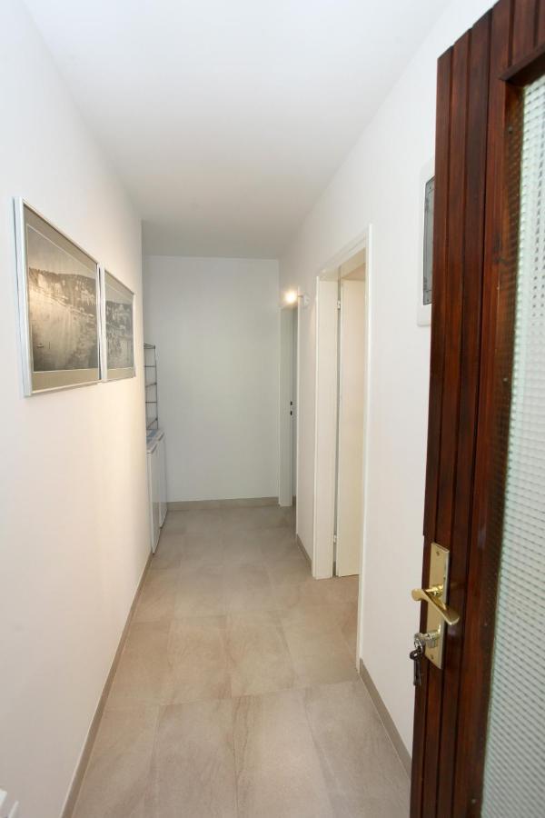 Tatjana'S Guesthouse Порторож Екстер'єр фото